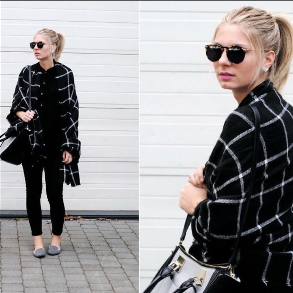 Black and white plaid blanket scarf